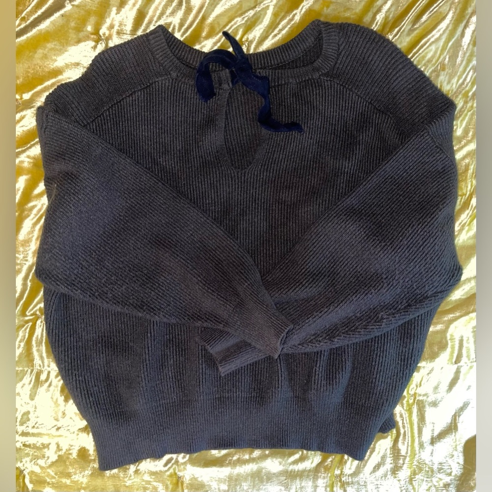 COPY - Zara Large oversized cropped olive green knit sweater EUC